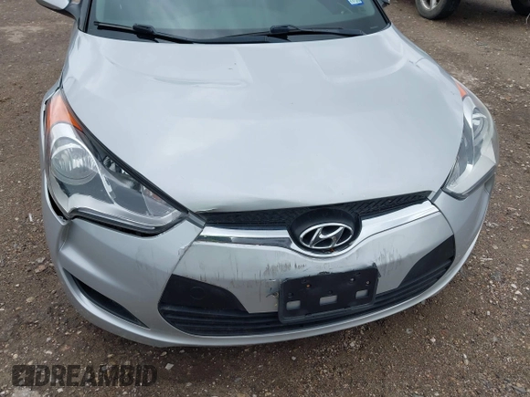 2016 Hyundai Veloster z VIN KMHTC6AD3GU280827, wystawiony jako IAAI lot #42071501 z przebiegiem 146 698 mil mil oraz . Historia ofert i sprzedaży dostępna na DreamBid. Obrazek 6.