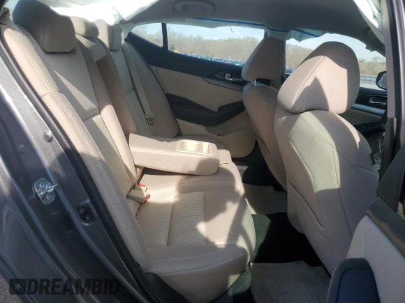2016 Nissan Maxima S with VIN 1N4AA6AP1GC375135, listed as a Copart auction lot 49448485 with 85,510 mi miles and Salvage Title. Bid and sale history available at DreamBid. Image 10.