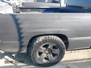 2000 Chevrolet Silverado 1500 with VIN 2GCEC19W6Y1319221, listed as a IAAI auction lot 42217238 with 267,188 mi miles and . Bid and sale history available at DreamBid. Image 6.