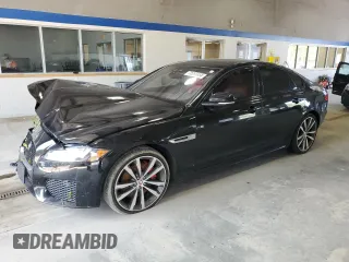 2016 Jaguar XF S with VIN SAJBM4BV0GCY13717, listed as a Copart auction lot 70385854 with 82,592 mi miles and Salvage Title. Bid and sale history available at carsss.com. Image 1.