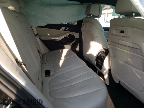 2020 BMW X5 xDrive40i with VIN 5UXCR6C0XL9B96287, listed as a Copart auction lot 73198022 with Not Provided miles and . Bid and sale history available at DreamBid. Image 10.
