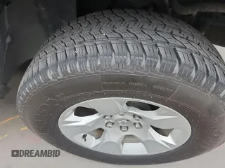 2022 Ram 1500 Big Horn z VIN 1C6RRFFG7NN179014, wystawiony jako IAAI lot #42526383 z przebiegiem 84 273 mil mil oraz . Historia ofert i sprzedaży dostępna na DreamBid. Obrazek 5.