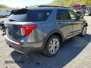 2021 Ford Explorer XLT z VIN 1FMSK8DH1MGA29114, wystawiony jako Copart lot #55319215 z przebiegiem 51 371 mil mil oraz Szkoda całkowita • Salvage title. Historia ofert i sprzedaży dostępna na DreamBid. Obrazek 3.