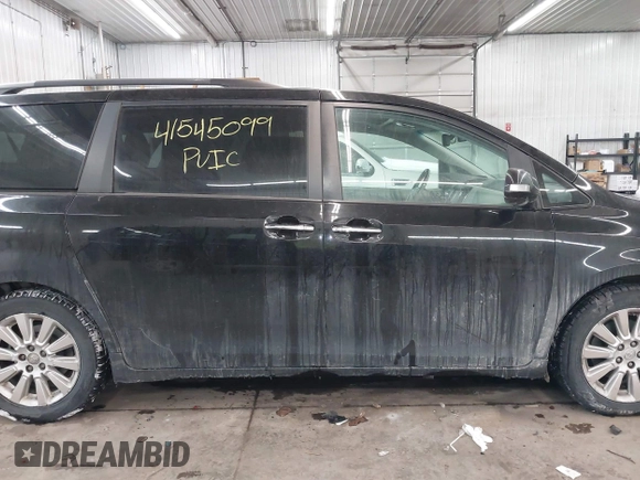 2013 Toyota Sienna XLE AAS with VIN 5TDYK3DC4DS357154, listed as a IAAI auction lot 41545099 with 168,378 mi miles and . Bid and sale history available at carsss.com. Image 13.