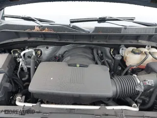 2019 Chevrolet Silverado 1500 Custom Trail Boss with VIN 1GCPYCEH6KZ400716, listed as a IAAI auction lot 41919009 with 57,091 mi miles. Bid and sale history available at carsss.com. Image 10.