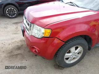 2008 Ford Escape XLT with VIN 1FMCU93168KE53335, listed as a IAAI auction lot 41935885 with 241,723 mi miles. Bid and sale history available at carsss.com. Image 6.
