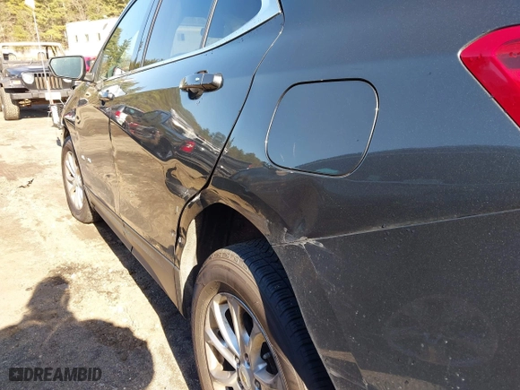 2019 Chevrolet Equinox LT with VIN 2GNAXUEV2K6187285, listed as a IAAI auction lot 41807538 with 205,098 mi miles. Bid and sale history available at carsss.com. Image 6.