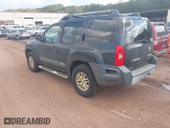 2015 Nissan Xterra S with VIN 5N1AN0NU2FN664390, listed as a IAAI auction lot 41543978 with 200,296 mi miles and . Bid and sale history available at DreamBid. Image 3.
