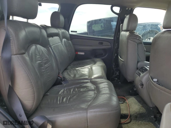 2000 Chevrolet New Tahoe LT with VIN 1GNEC13T5YJ199083, listed as a Copart auction lot 86893824 with 279,013 mi miles and Non Repairable. Bid and sale history available at carsss.com. Image 11.
