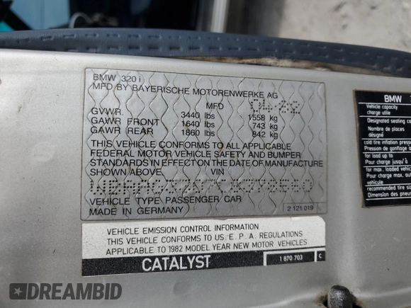 1982 BMW 3 Series z VIN WBAAG3307C8378560, wystawiony jako Copart lot #83790224 z przebiegiem 83 004 mil mil oraz Tytuł czysty. Historia ofert i sprzedaży dostępna na DreamBid. Obrazek 14.