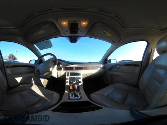 2008 Volvo V70 with VIN YV1BW982781048824, listed as a IAAI auction lot 41674791 with 184,959 mi miles and . Bid and sale history available at DreamBid. Image 18.
