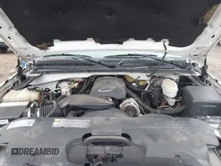 2004 Chevrolet Silverado 1500 with VIN 1GCEK19T94E112663, listed as a IAAI auction lot 41449079 with 174,068 mi miles and . Bid and sale history available at DreamBid. Image 10.