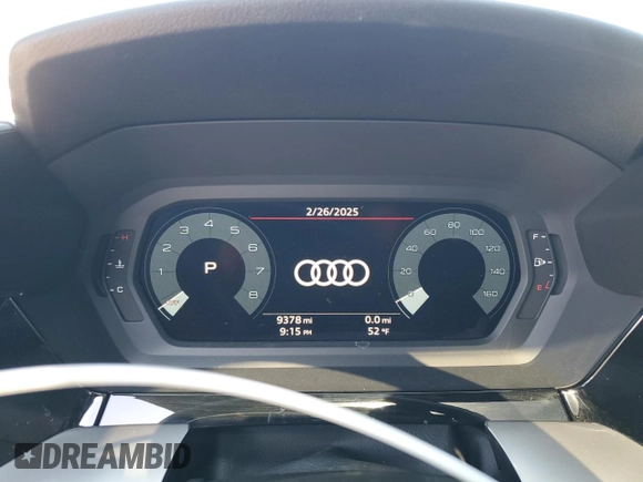2024 Audi A3 Premium z VIN WAUAUDGYXRA042434, wystawiony jako Copart lot #47399065 z przebiegiem 9378 mil mil oraz Szkoda całkowita • Salvage title. Historia ofert i sprzedaży dostępna na DreamBid. Obrazek 9.
