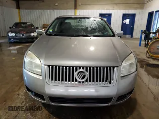 2009 Mercury Milan Premier with VIN 3MEHM02159R619380, listed as a Copart auction lot 70838384 with 172,203 mi miles and Salvage title. Bid and sale history available at DreamBid. Image 5.