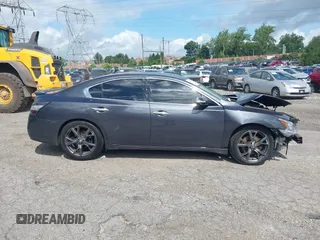 2013 Nissan Maxima SV z VIN 1N4AA5AP8DC838720, wystawiony jako IAAI lot #42653167 z przebiegiem 157 203 mil mil oraz . Historia ofert i sprzedaży dostępna na DreamBid. Obrazek 13.