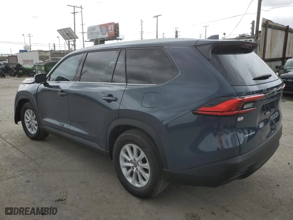 2024 Toyota Grand Highlander Hybrid XLE with VIN 5TDACAB5XRS028084, listed as a Copart auction lot 53483105 with 17,383 mi miles and Salvage Title. Bid and sale history available at carsss.com. Image 2.