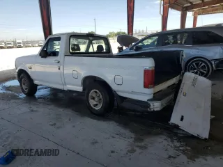 1994 Ford F-150 with VIN 1FTDF15Y6RNA71756, listed as a Copart auction lot 50063245 with 193,959 mi miles and Salvage Title. Bid and sale history available at carsss.com. Image 2.