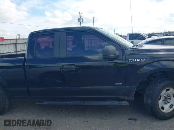 2016 Ford F-150 XL with VIN 1FTEX1CP7GKE43471, listed as a IAAI auction lot 41453693 with 174,317 mi miles and . Bid and sale history available at carsss.com. Image 13.