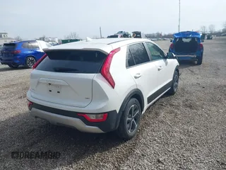 2024 Kia Niro LX with VIN KNDCP3LE6R5164953, listed as a IAAI auction lot 41822646 with 80,837 mi miles. Bid and sale history available at carsss.com. Image 4.