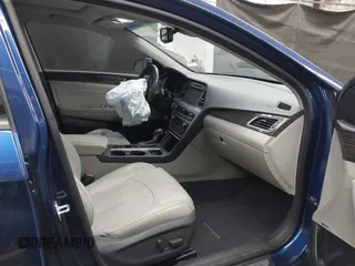 2015 Hyundai Sonata Limited with VIN 5NPE34AF4FH112271, listed as a IAAI auction lot 42077669 with 84,154 mi miles and . Bid and sale history available at carsss.com. Image 5.