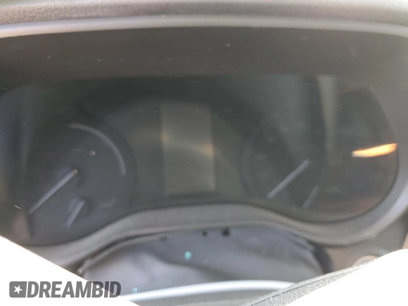 2021 Toyota Sienna XLE with VIN 5TDYRKEC8MS022838, listed as a Copart auction lot 71315344 with Not Provided miles and Salvage Title. Bid and sale history available at DreamBid. Image 9.