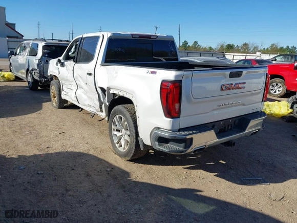 2019 GMC Sierra 1500 SLT with VIN 3GTU9DED3KG300902, listed as a IAAI auction lot 41790802 with 80,993 mi miles. Bid and sale history available at carsss.com. Image 3.