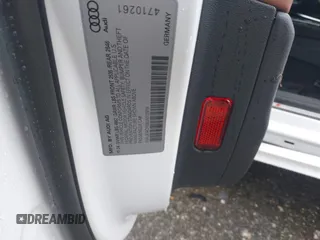2025 Audi A5 Sportback S line Prestige z VIN WAUEACF58SA012978, wystawiony jako IAAI lot #42264243 z przebiegiem 1461 mil mil oraz . Historia ofert i sprzedaży dostępna na DreamBid. Obrazek 9.