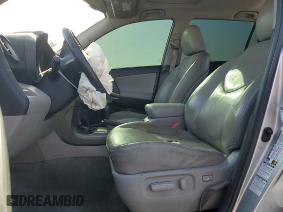 2010 Toyota RAV4 Limited z VIN 2T3DK4DV1AW019615, wystawiony jako Copart lot #55572924 z przebiegiem 160 025 mil mil oraz Szkoda całkowita • Salvage title. Historia ofert i sprzedaży dostępna na DreamBid. Obrazek 7.