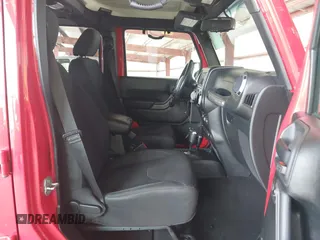 2018 Jeep Wrangler Unlimited Sport S с VIN 1C4HJWDG8JL904866, выставлен на аукционе IAAI как лот 42052015 с пробегом 119 666 миль миль и . История ставок и продаж доступна на DreamBid. Изображение 5.
