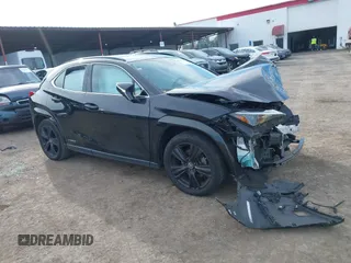 2021 Lexus UX with VIN JTHP9JBH5M2048678, listed as a IAAI auction lot 41225993 with 179,469 mi miles. Bid and sale history available at carsss.com. Image 1.