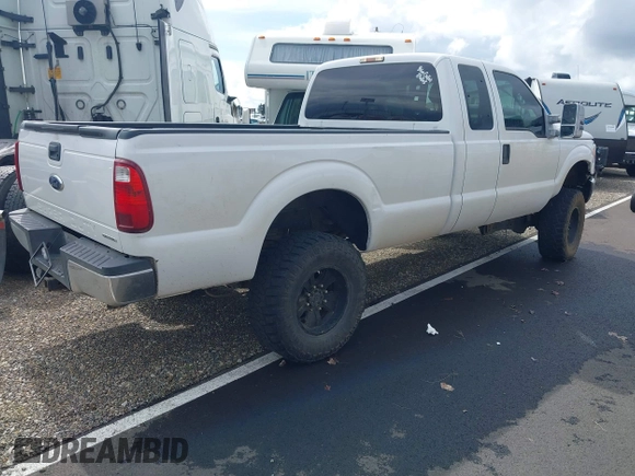 2013 Ford F-250 XL with VIN 1FT7X2B61DEB75504, listed as a IAAI auction lot 41821358 with 202,745 mi miles and . Bid and sale history available at DreamBid. Image 4.