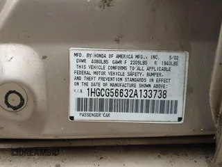 2002 Honda Accord EX z VIN 1HGCG56632A133738, wystawiony jako IAAI lot #42104355 z przebiegiem 236 202 mil mil oraz . Historia ofert i sprzedaży dostępna na DreamBid. Obrazek 9.