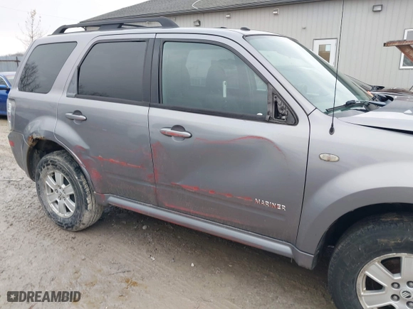 2008 Mercury Mariner with VIN 4M2CU91198KJ18085, listed as a IAAI auction lot 41568365 with 255,661 mi miles. Bid and sale history available at carsss.com. Image 6.