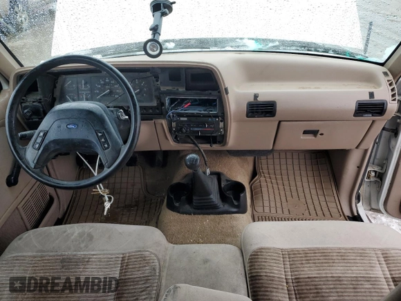 1992 Ford Ranger with VIN 1FTCR14X9NPA10945, listed as a Copart auction lot 84847624 with 70,859 mi miles and Salvage title. Bid and sale history available at DreamBid. Image 8.
