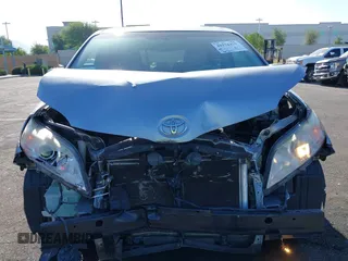 2013 Toyota Sienna XLE AAS with VIN 5TDYK3DC8DS318180, listed as a IAAI auction lot 42374479 with 189,977 mi miles and . Bid and sale history available at DreamBid. Image 12.