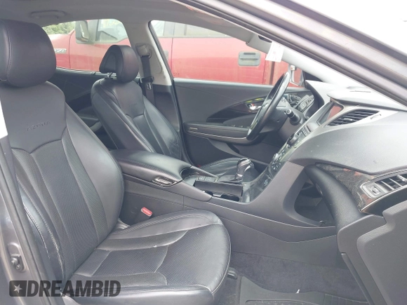 2013 Hyundai Azera с VIN KMHFH4JGXDA323375, выставлен на аукционе IAAI как лот 42221412 с пробегом 111 244 миль миль и . История ставок и продаж доступна на DreamBid. Изображение 5.