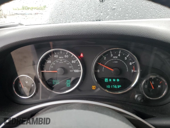 2017 Jeep Wrangler Unlimited Sahara with VIN 1C4BJWEGXHL594203, listed as a Copart auction lot 57359515 with 101,763 mi miles and Salvage title. Bid and sale history available at DreamBid. Image 9.