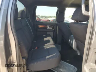 2012 Ford F-150 XL z VIN 1FTFW1CFXCFB08562, wystawiony jako Copart lot #56831465 z przebiegiem 238 430 mil mil oraz Szkody całkowita. Historia ofert i sprzedaży dostępna na DreamBid. Obrazek 10.