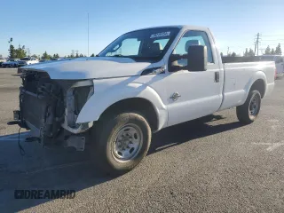 2016 Ford Super Duty F-250 SRW XL with VIN 1FTBF2AT0GEB85806, listed as a Copart auction lot 79210154 with 85,711 mi miles and Salvage Title. Bid and sale history available at carsss.com. Image 1.