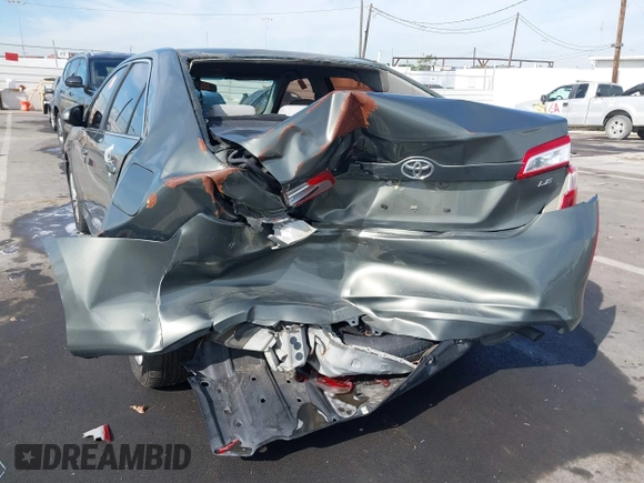2014 Toyota Camry L with VIN 4T4BF1FK2ER404540, listed as a IAAI auction lot 40744025 with 1 mi miles. Bid and sale history available at carsss.com. Image 6.