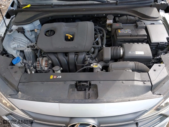 2019 Hyundai Elantra Preferred with VIN KMHD84LF5KU786841, listed as a IAAI auction lot 41988656 with 41,580 mi miles. Bid and sale history available at carsss.com. Image 10.