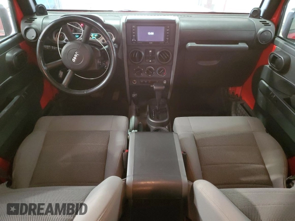 2008 Jeep Wrangler Unlimited Rubicon with VIN 1J4GA69138L636233, listed as a Copart auction lot 58620415 with 183,012 mi miles and Clean title. Bid and sale history available at DreamBid. Image 8.