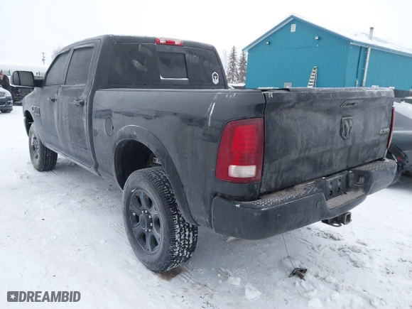 2016 Ram 2500 Laramie with VIN 3C6UR5FL9GG277670, listed as a IAAI auction lot 41265863 with 110,205 mi miles. Bid and sale history available at carsss.com. Image 3.