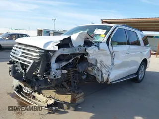 2018 Ford Expedition XLT with VIN 1FMJU1HT5JEA18863, listed as a IAAI auction lot 41815687 with 96,544 mi miles. Bid and sale history available at carsss.com. Image 6.