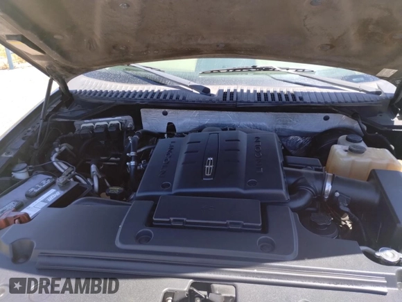 2009 Lincoln Navigator with VIN 5LMFU28589EJ01841, listed as a Copart auction lot 54576035 with 237,687 mi miles and Clean title. Bid and sale history available at DreamBid. Image 7.