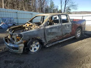 2022 Ram 1500 Big Horn z VIN 1C6SRFBT1NN162956, wystawiony jako Copart lot #49651225 z przebiegiem Nie podano mil oraz Szkoda całkowita • Salvage title. Historia ofert i sprzedaży dostępna na DreamBid. Obrazek 1.