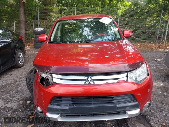 2015 Mitsubishi Outlander SE with VIN JA4AD3A35FZ005812, listed as a IAAI auction lot 42302752 with 165,483 mi miles and . Bid and sale history available at DreamBid. Image 12.