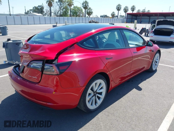 2021 Tesla Model 3 Long Range z VIN 5YJ3E1EB1MF997208, wystawiony jako IAAI lot #41944276 z przebiegiem 110 361 mil mil oraz . Historia ofert i sprzedaży dostępna na DreamBid. Obrazek 4.