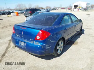 2007 Pontiac G6 GT with VIN 1G2ZH58N974256318, listed as a IAAI auction lot 41780431 with 202,994 mi miles. Bid and sale history available at carsss.com. Image 4.