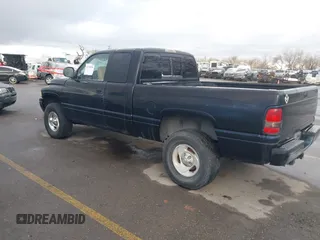 1999 Dodge 1500 with VIN 3B7HF13Z4XM579695, listed as a IAAI auction lot 41795036 with 117,785 mi miles and . Bid and sale history available at DreamBid. Image 3.